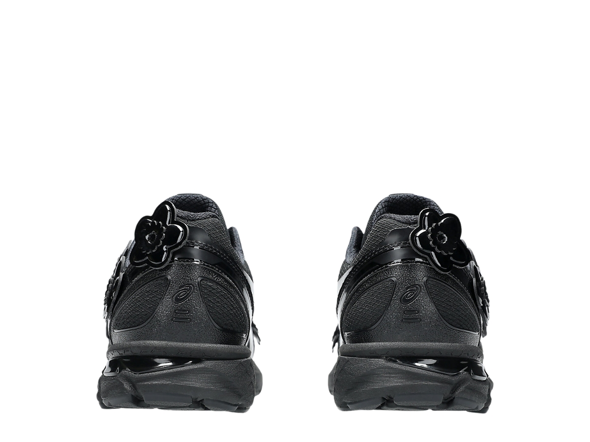 https://d2cva83hdk3bwc.cloudfront.net/asics-gel-terrain-cecilie-bahnsen-black-5.jpg