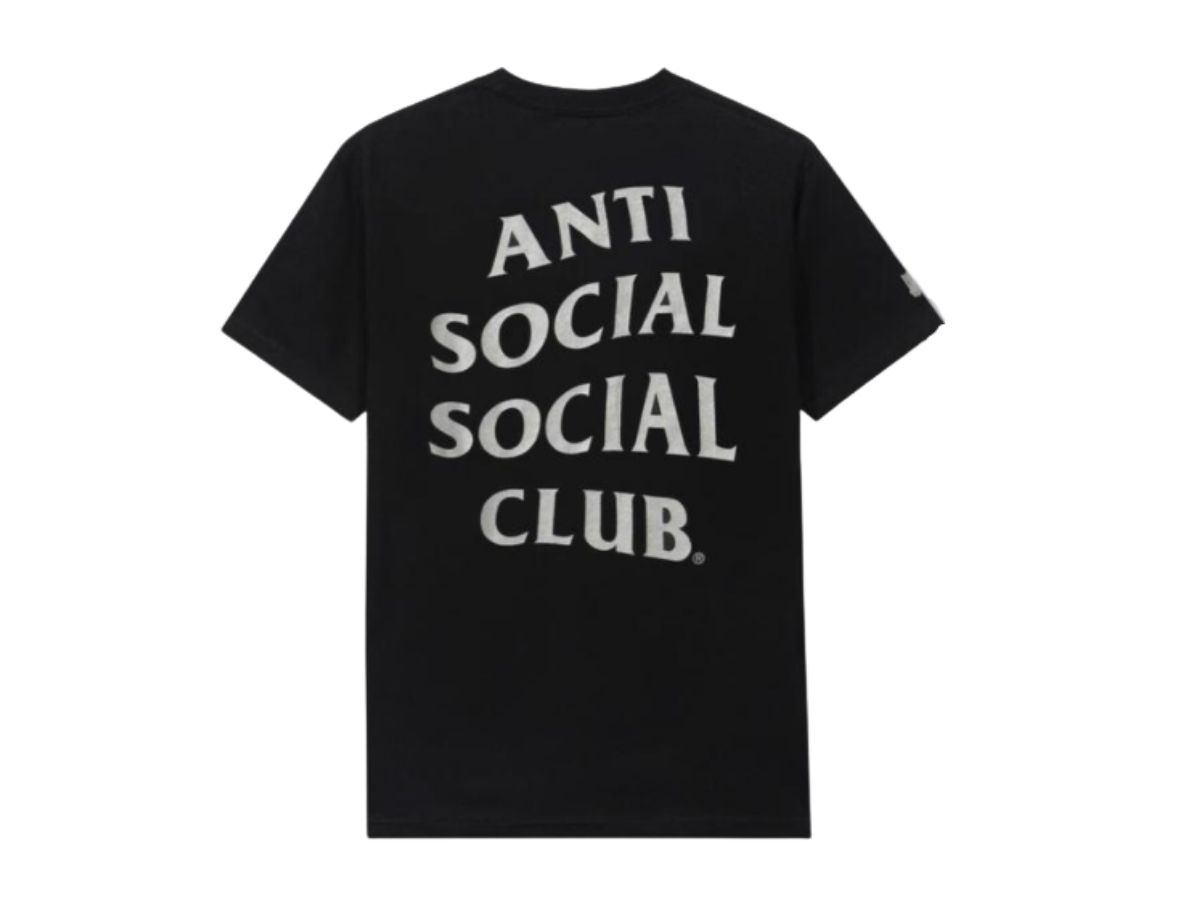 https://d2cva83hdk3bwc.cloudfront.net/assc-x-undefeated-paranoid-black--3m-reflective--tee-shirt-2.jpg