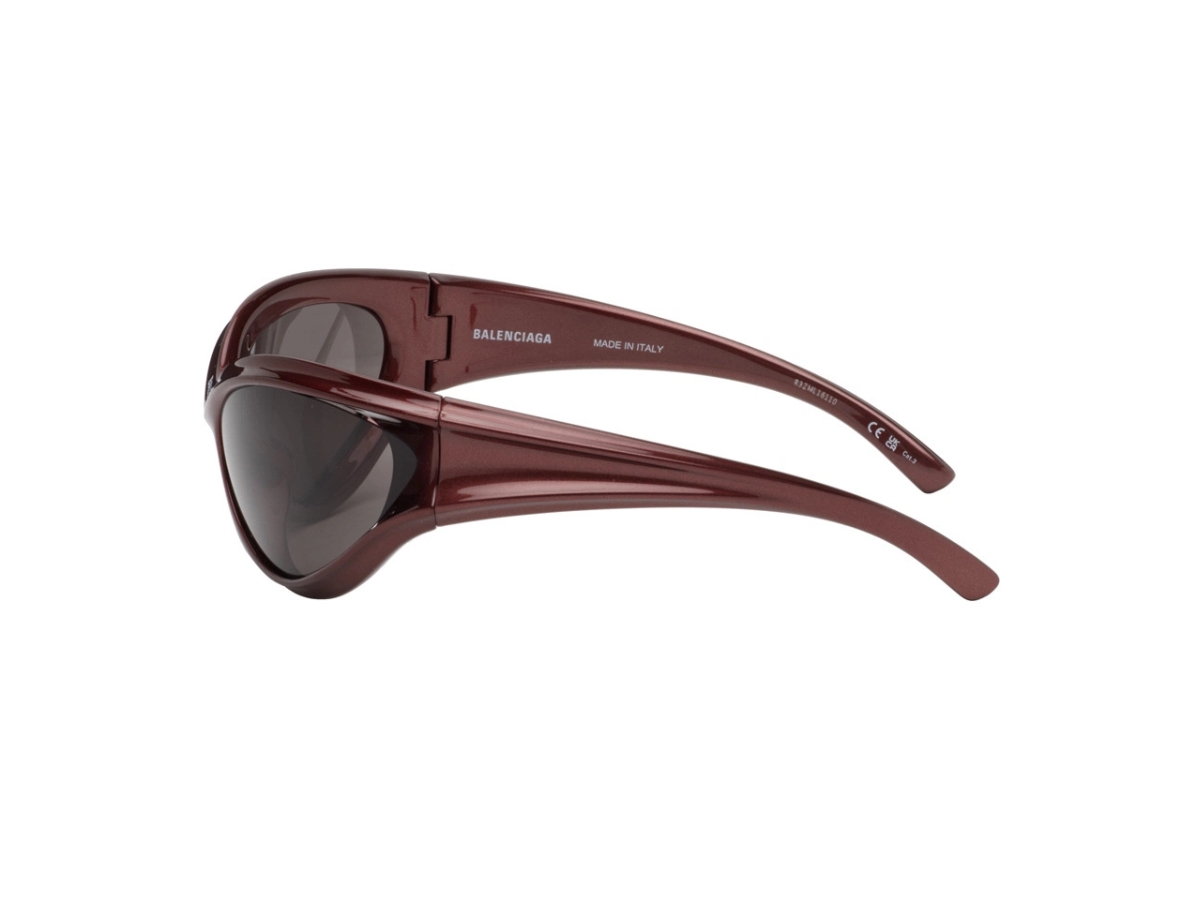 https://d2cva83hdk3bwc.cloudfront.net/balen-gsabdrsb-balenciaga-dynamo-round-sunglasses-burgundy-2.jpg