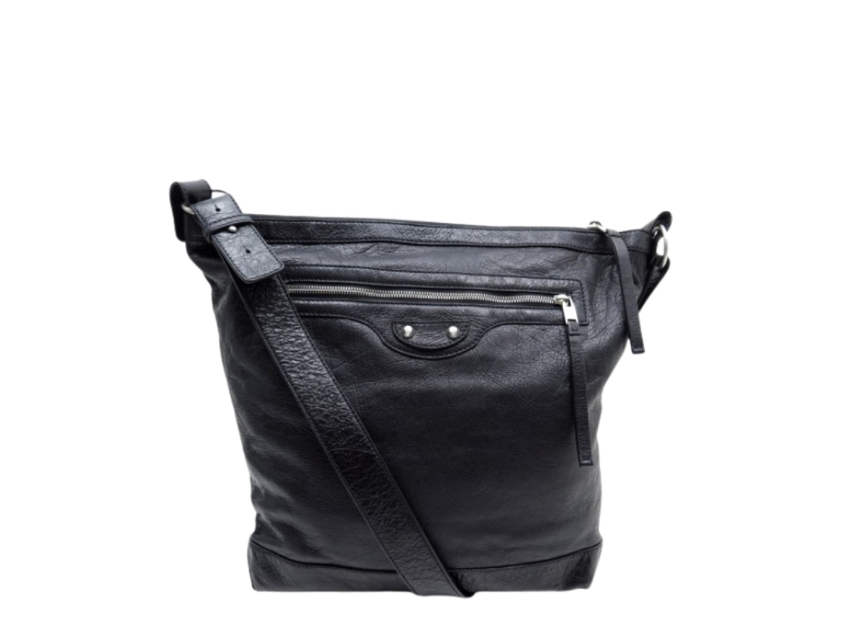 https://d2cva83hdk3bwc.cloudfront.net/balen-habbbmcdcb-balenciaga-messenger-cross-day-classic-black-1.jpg