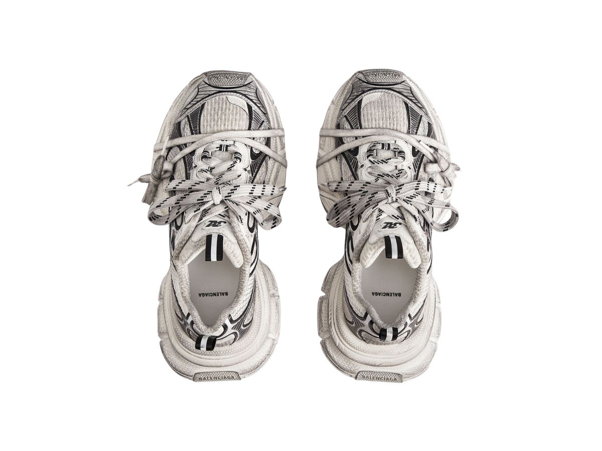 https://d2cva83hdk3bwc.cloudfront.net/balenciaga-3xl-sneaker-in-white-and-black-mesh-and-polyurethane-5.jpg