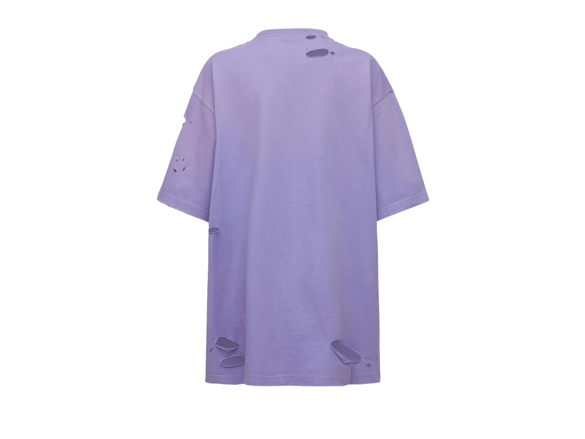 https://d2cva83hdk3bwc.cloudfront.net/balenciaga-boxy-fit-destroyed-jersey-t-shirt-purple-2.jpg