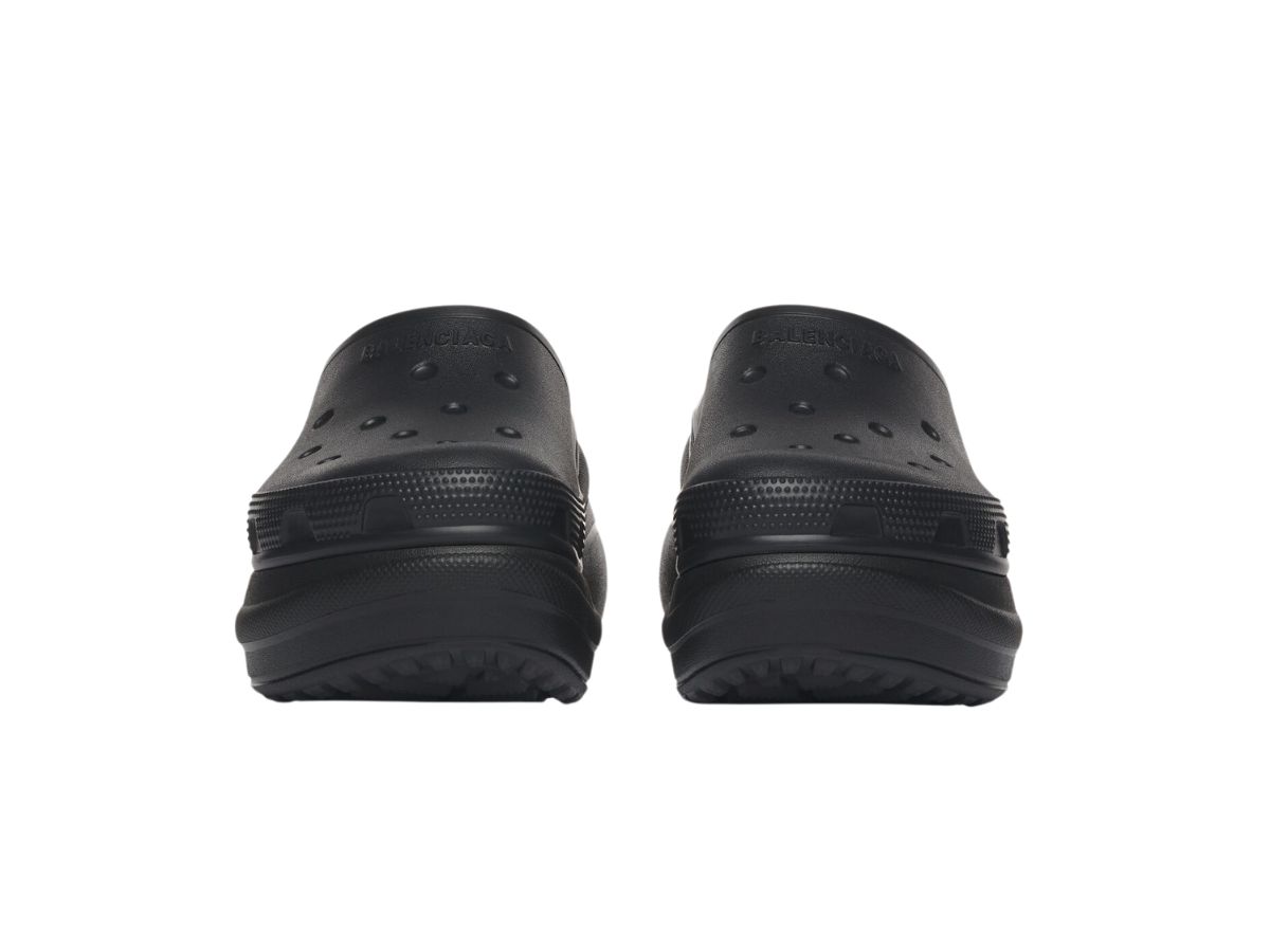 https://d2cva83hdk3bwc.cloudfront.net/balenciaga-crocs-mule-in-black-rubber-4.jpg