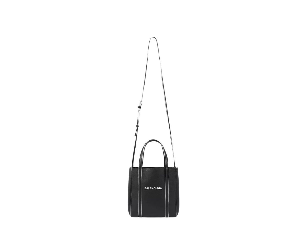 https://d2cva83hdk3bwc.cloudfront.net/balenciaga-everyday-xxs-tote-bag-in-calfskin-black-white-4.jpg
