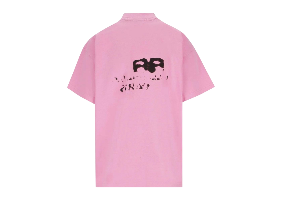 https://d2cva83hdk3bwc.cloudfront.net/balenciaga-graffiti-logo-printed-crewneck-t-shirt-pink-2.jpg