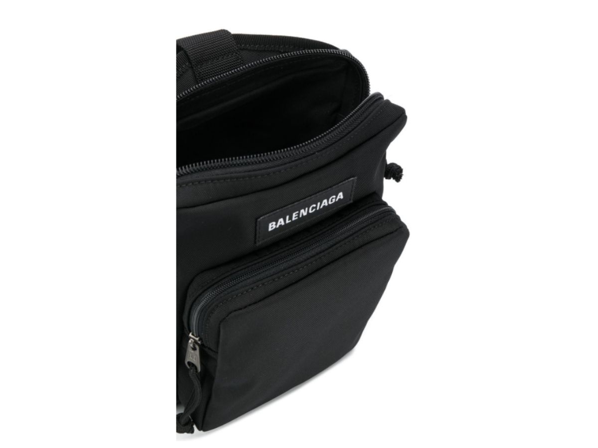 https://d2cva83hdk3bwc.cloudfront.net/balenciaga-logo-shoulder-bag-3.jpg