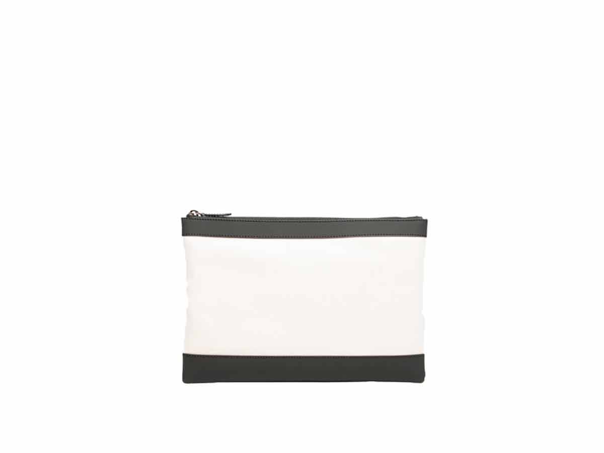 https://d2cva83hdk3bwc.cloudfront.net/balenciaga-navy-clip-m-clutch-creme-blanc-3.jpg