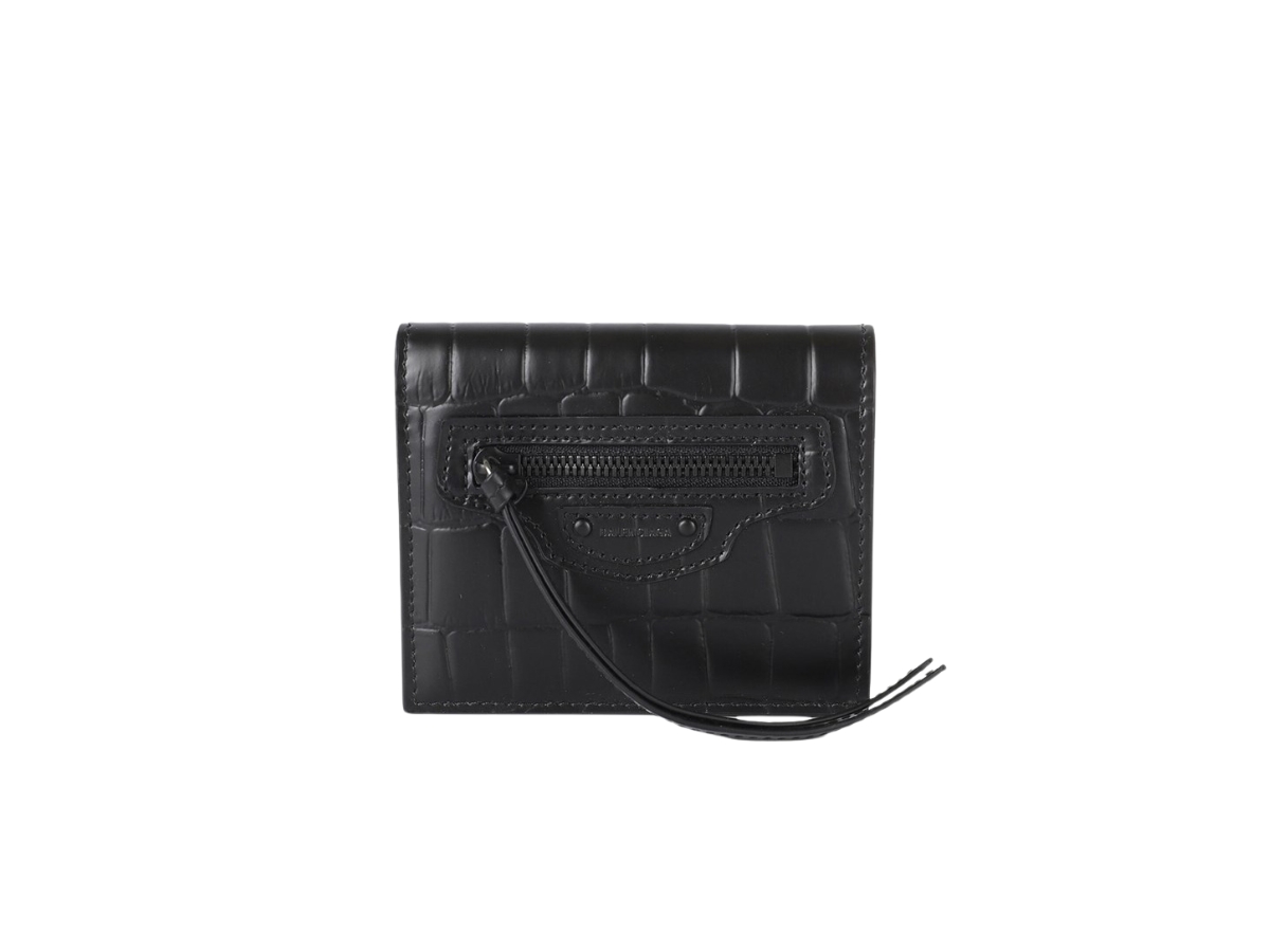 https://d2cva83hdk3bwc.cloudfront.net/balenciaga-short-button-wallet-in-calfskin-leather-black-2.jpg