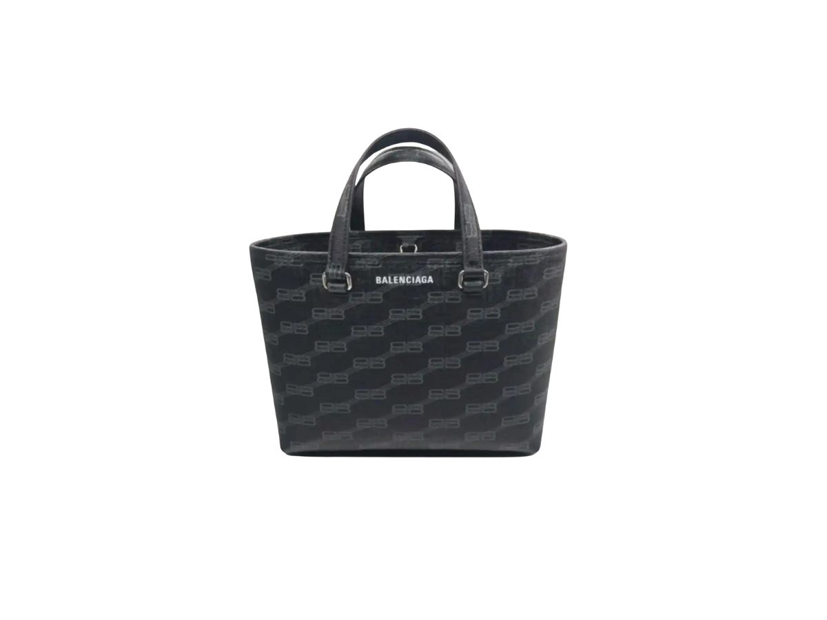 Balenciaga best sale mini shopper