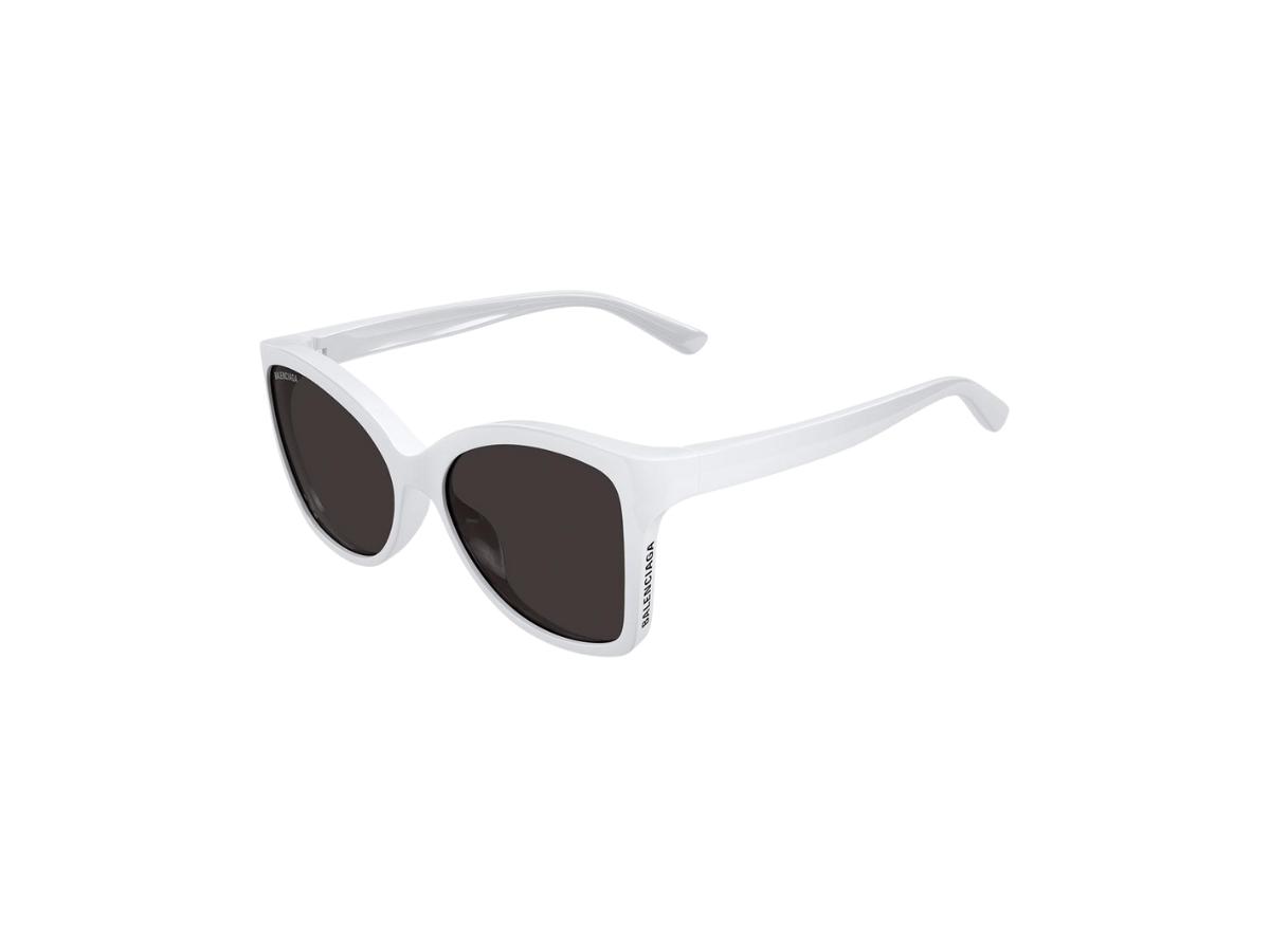 https://d2cva83hdk3bwc.cloudfront.net/balenciaga-sunglasses-in-white-frame-with-grey-shiny-lens-white-1.jpg