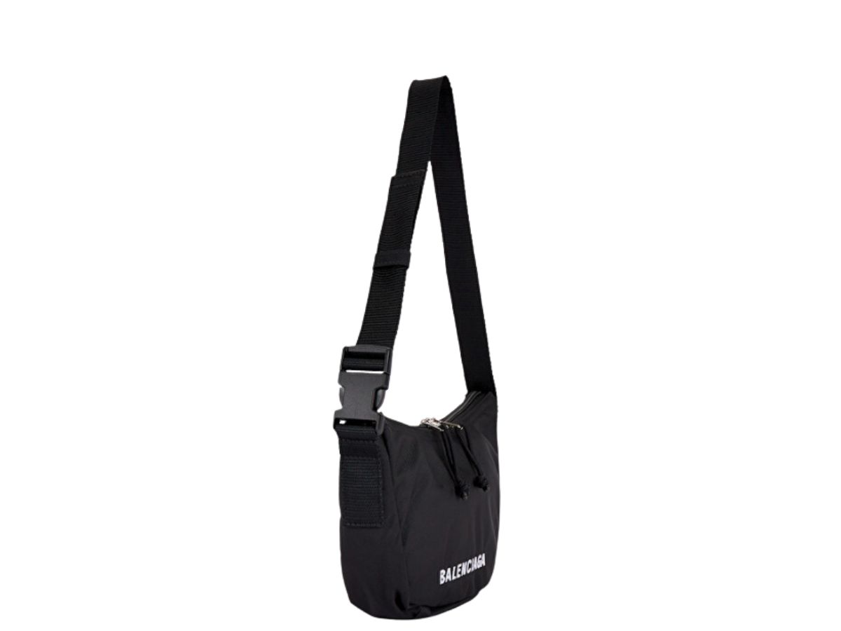 Balenciaga Wheel Sling Bag in Black Nylon ref.860368 - Joli Closet