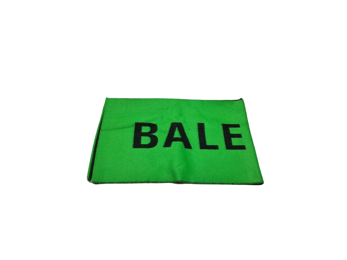 https://d2cva83hdk3bwc.cloudfront.net/balenciaga-wool-scarf-in-wool-material-with-black-logo-green-2.jpg