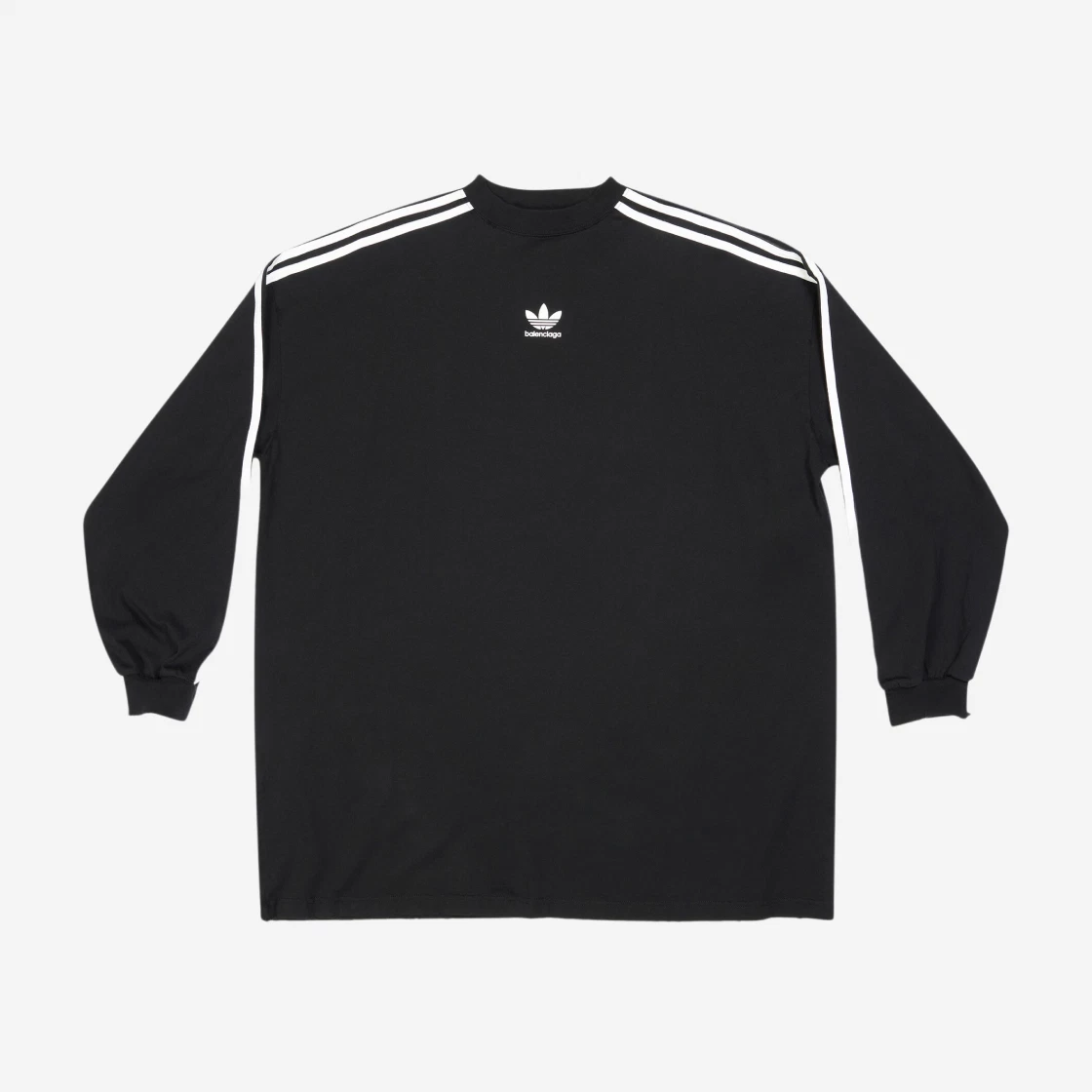 https://d2cva83hdk3bwc.cloudfront.net/balenciaga-x-adidas-oversized-long-sleeve-t-shirt-black-2.jpg