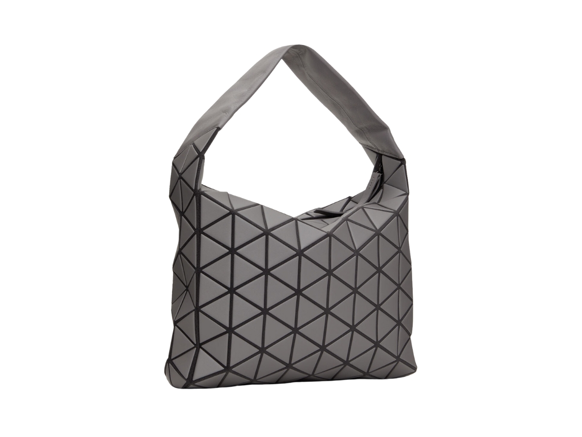 https://d2cva83hdk3bwc.cloudfront.net/bao-bao-issey-miyake-small-oval-bag-grey-2.jpg