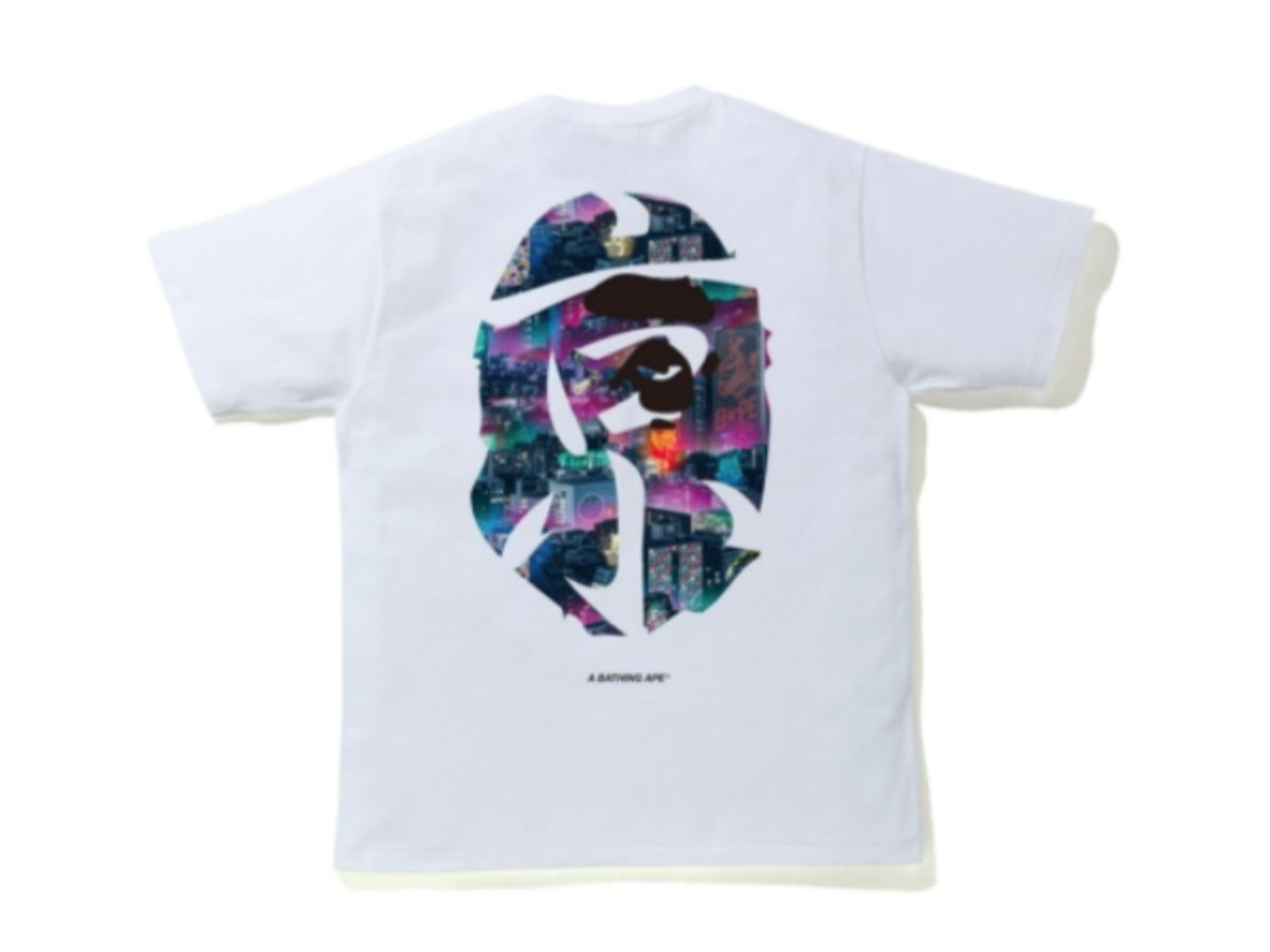https://d2cva83hdk3bwc.cloudfront.net/bape-neon-tokyo-kanji-tee-white-2.jpg