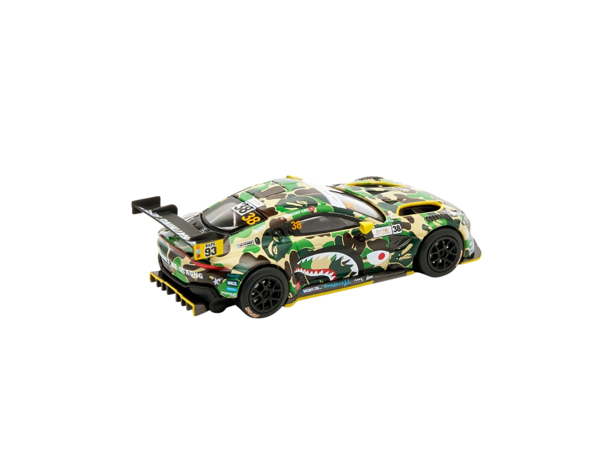 https://d2cva83hdk3bwc.cloudfront.net/bape-x-aston-martin-gt3-model-car-1-64-green-2.jpg