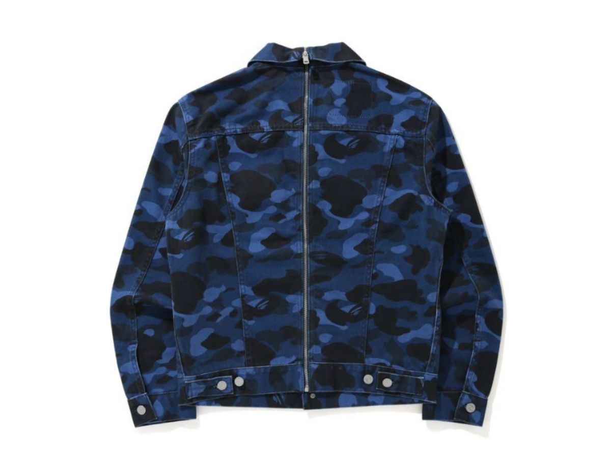 https://d2cva83hdk3bwc.cloudfront.net/bape-x-levi-s-blue-camo-trucker-jacket-2.jpg