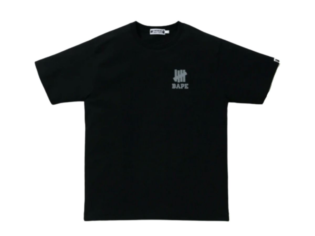 https://d2cva83hdk3bwc.cloudfront.net/bape-x-undefeated-ape-head-tee-black-1.jpg