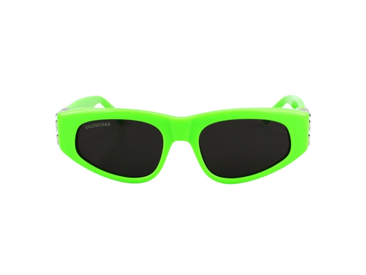 https://d2cva83hdk3bwc.cloudfront.net/bb0095s-009-53-balenciaga-bb0095s-009-53-in-green-plastic-frame-with-gray-lenses-2.jpg