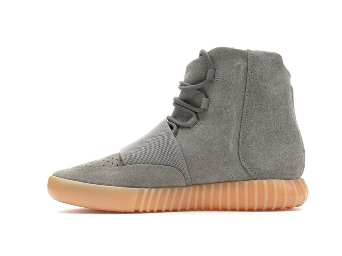 https://d2cva83hdk3bwc.cloudfront.net/bb1840-adidas-yeezy-boost-750-light-grey-glow-in-the-dark-2.jpg