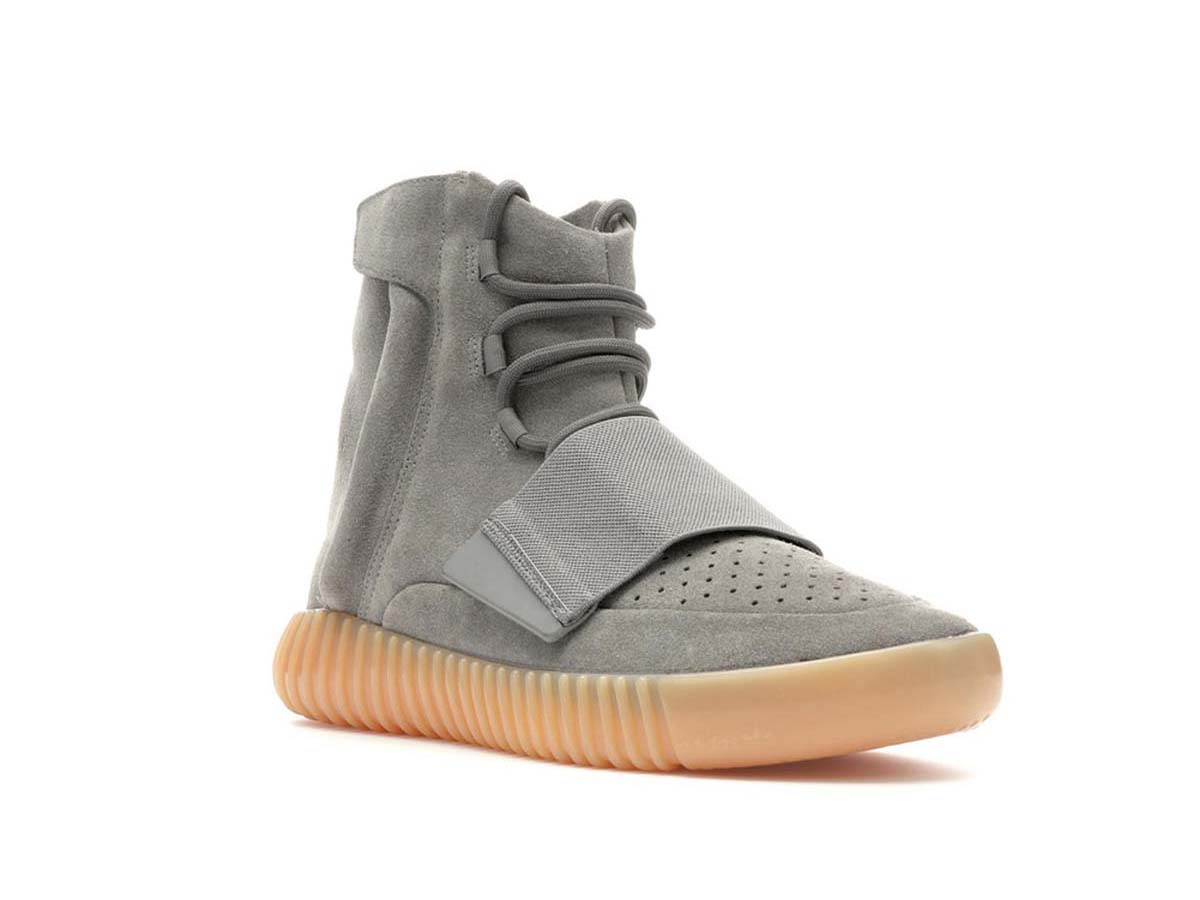 https://d2cva83hdk3bwc.cloudfront.net/bb1840-adidas-yeezy-boost-750-light-grey-glow-in-the-dark-3.jpg