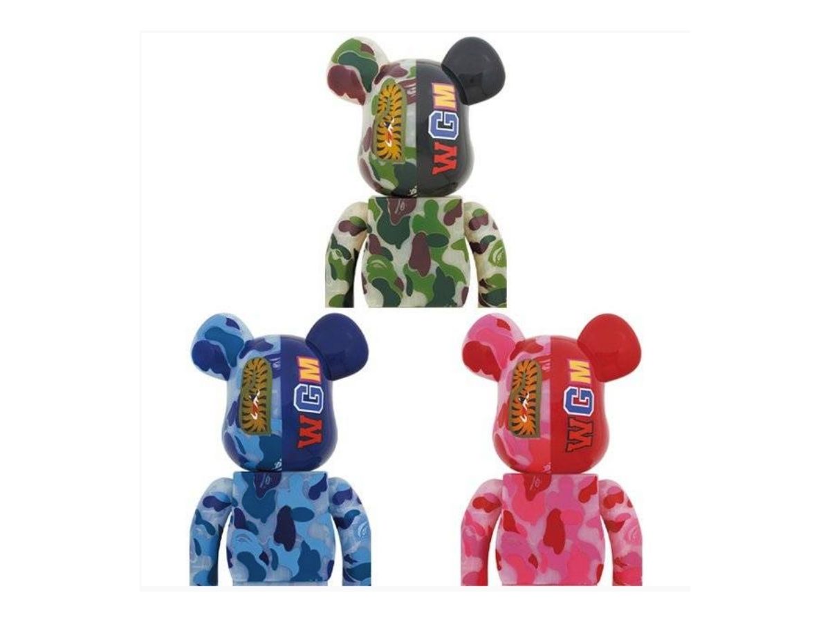 https://d2cva83hdk3bwc.cloudfront.net/be-rbrick-bape-clear-camo-shark-green-blue-pink-set-1000--2.jpg