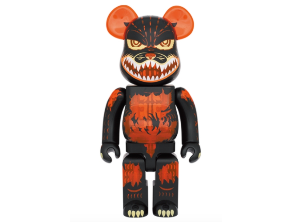 https://d2cva83hdk3bwc.cloudfront.net/be-rbrick-godzilla-vs--destoroyah-godzilla--meltdown---clear-orange-version--400--100--2.jpg