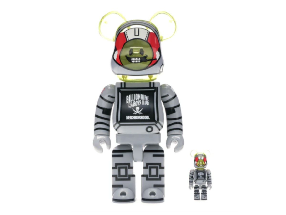 https://d2cva83hdk3bwc.cloudfront.net/bearbrick-x-billionaire-boys-club-x-neighborhood-100----400--set-white-black-1.jpg