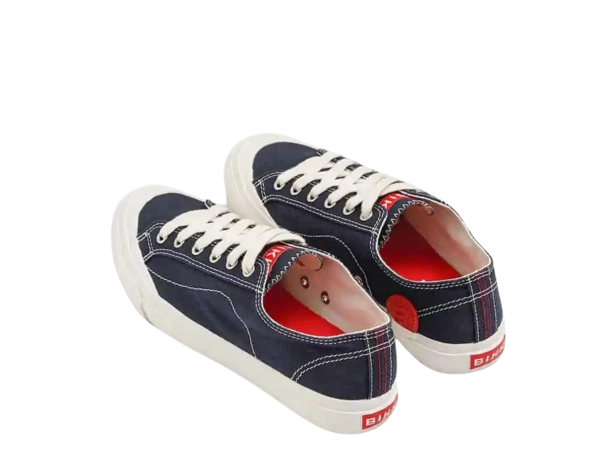 https://d2cva83hdk3bwc.cloudfront.net/bikk--basic--navy-sneakers-4.jpg