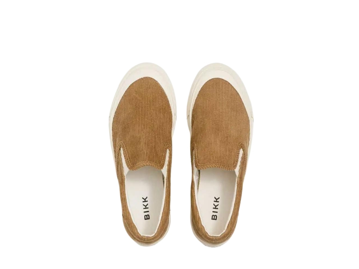 https://d2cva83hdk3bwc.cloudfront.net/bikk--grow--brown-slip-on-sneakers-5.jpg