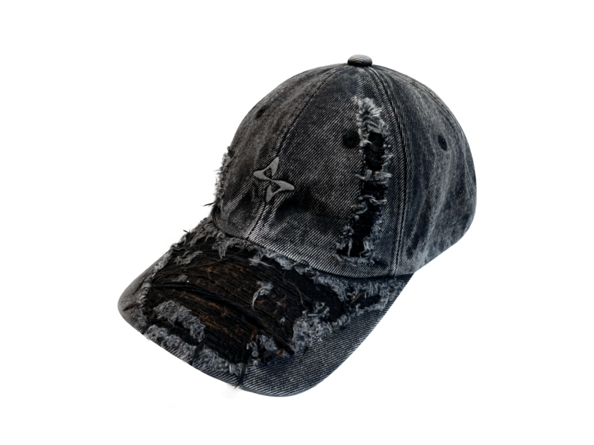 BLUER★GRUNGE DENIM CAP BLACK & WHITE★少量製作希少品★人気 BLUER☆GRUNGE DENIM CAP BLACK & WHITE☆少量製作希少品☆人気