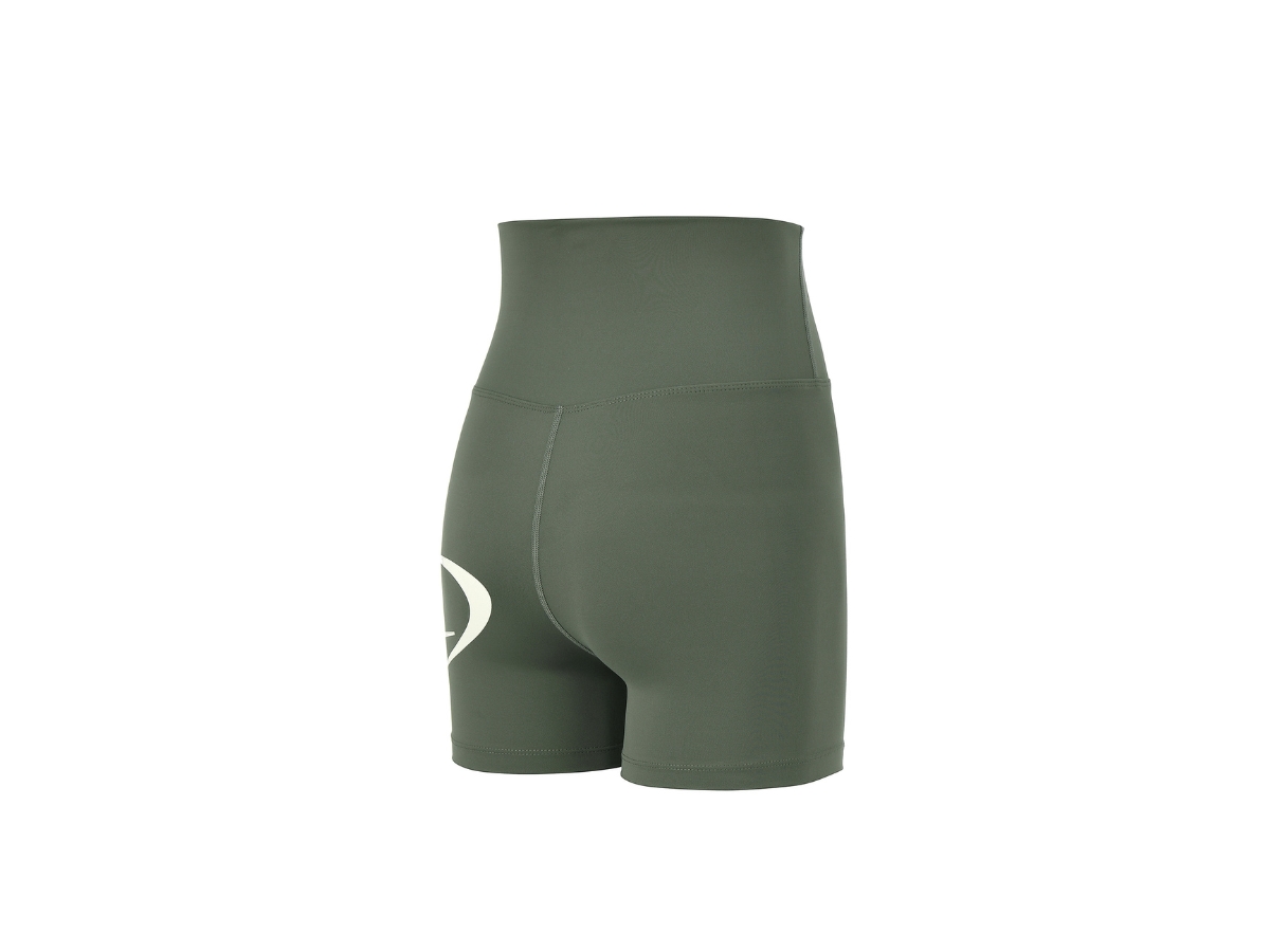 https://d2cva83hdk3bwc.cloudfront.net/borntowin-b-logo-3-5-biker-shorts-khaki-2.jpg