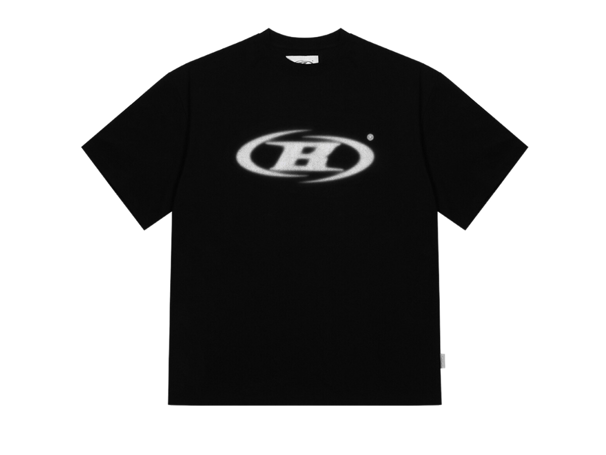 Buy Borntowin Blur B Logo Over Fit T Shirt Black | SASOM