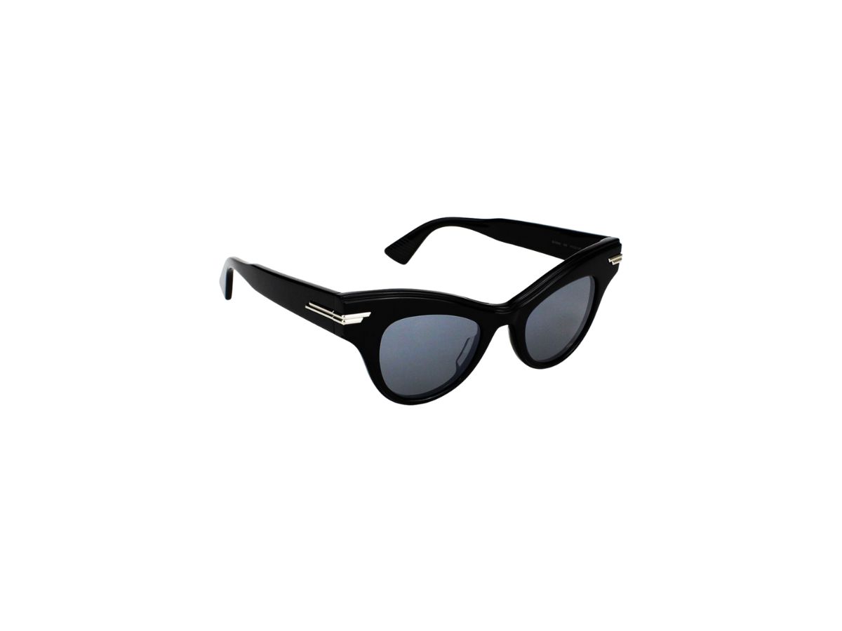 https://d2cva83hdk3bwc.cloudfront.net/bottega-veneta-bv1004s-sunglasses-in-black-plastic-frame-with-grey-lens-3.jpg