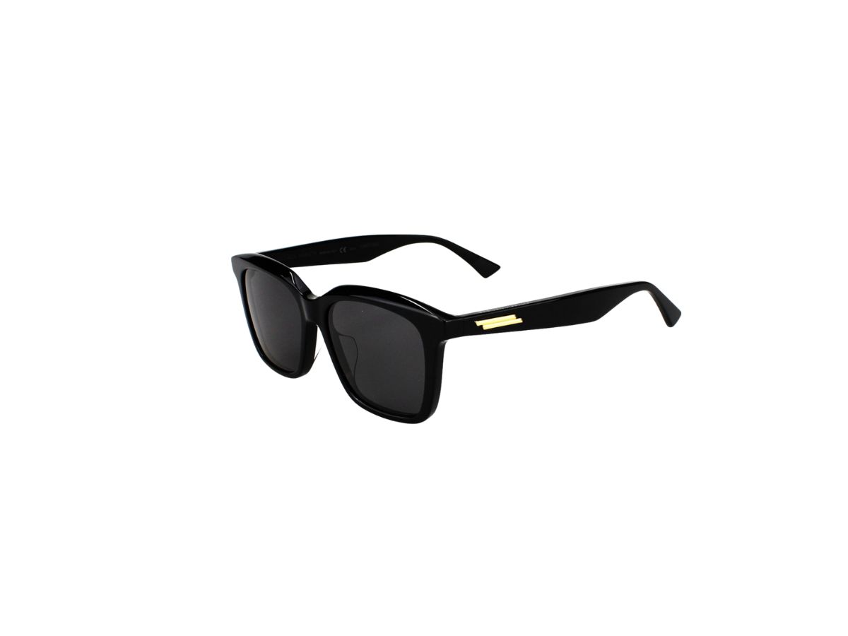 https://d2cva83hdk3bwc.cloudfront.net/bottega-veneta-bv1094sa-sunglasses-in-black-plastic-frame-with-grey-lens-5.jpg