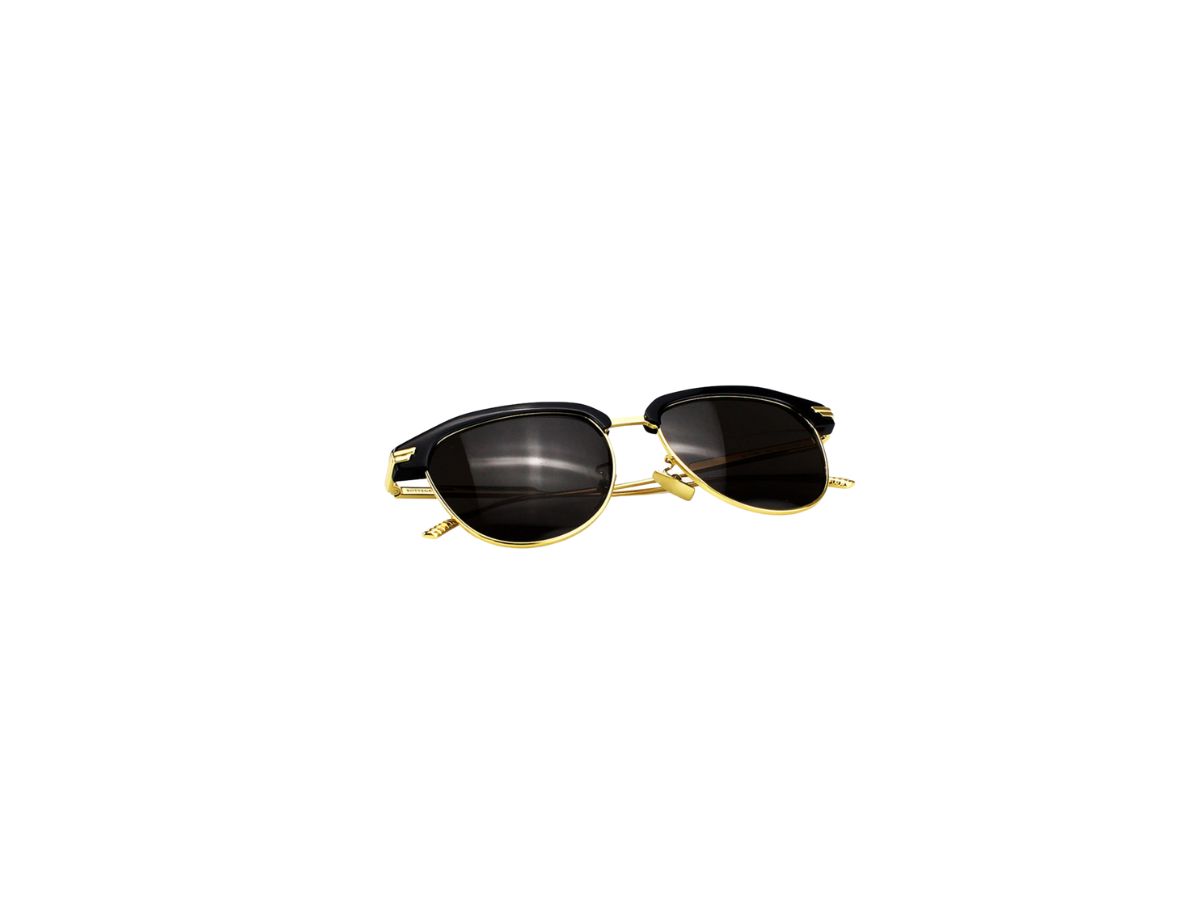 https://d2cva83hdk3bwc.cloudfront.net/bottega-veneta-bv1112sa-sunglasses-in-gold-plastic-metal-frame-with-grey-lens-6.jpg