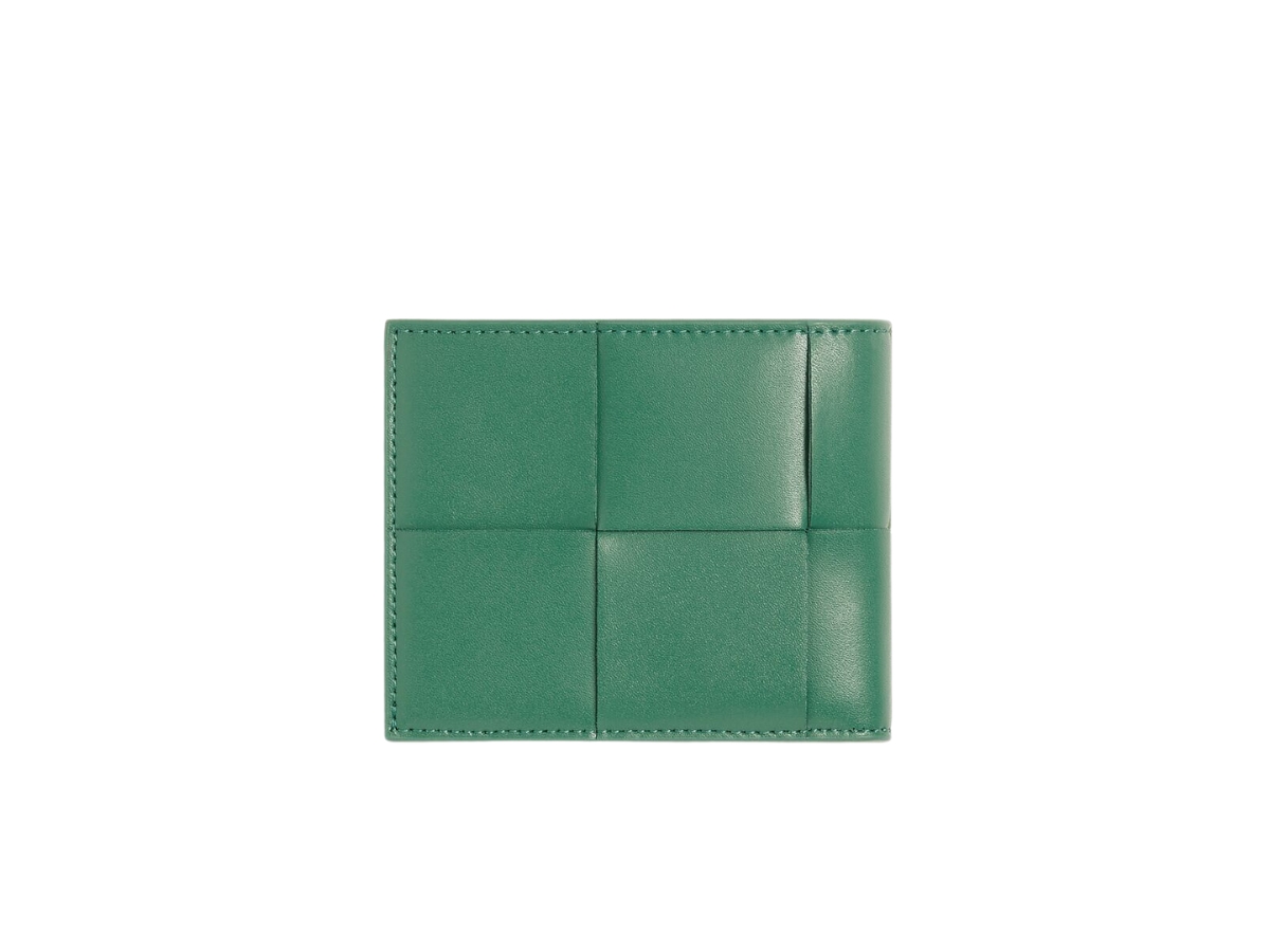 https://d2cva83hdk3bwc.cloudfront.net/bottega-veneta-cassette-bi-fold-wallet-with-coin-purse-in-calfskin-with-silver-finish-hardware-mermaid-3.jpg