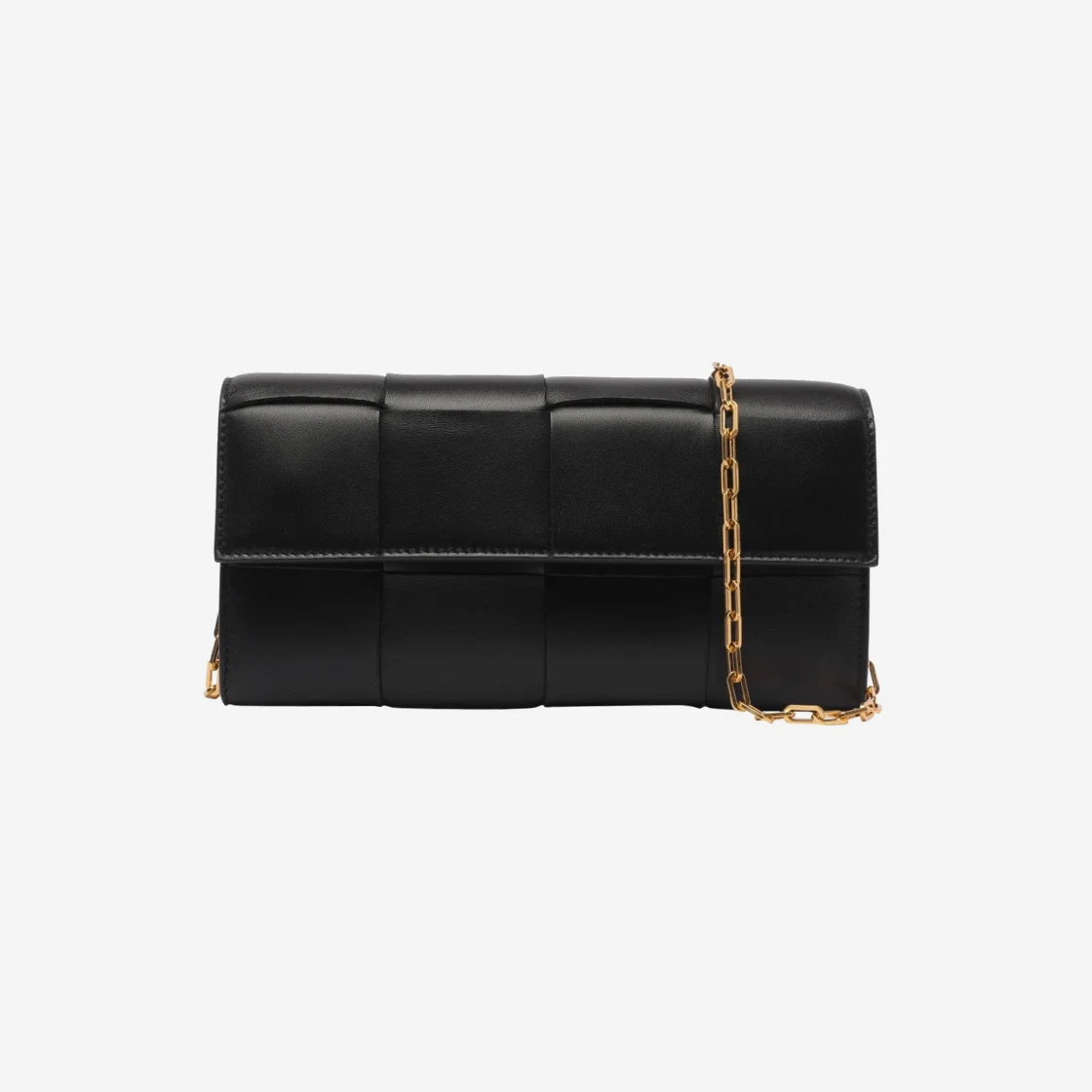 https://d2cva83hdk3bwc.cloudfront.net/bottega-veneta-chain-wallet-black-2.jpg