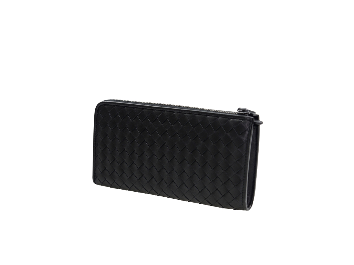 https://d2cva83hdk3bwc.cloudfront.net/bottega-veneta-long-zipper-wallet-in-lambskin-leather-black-2.jpg