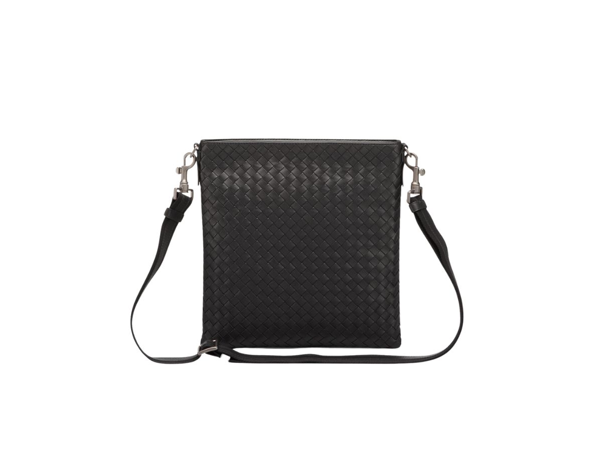 Bottega veneta discount messenger bag