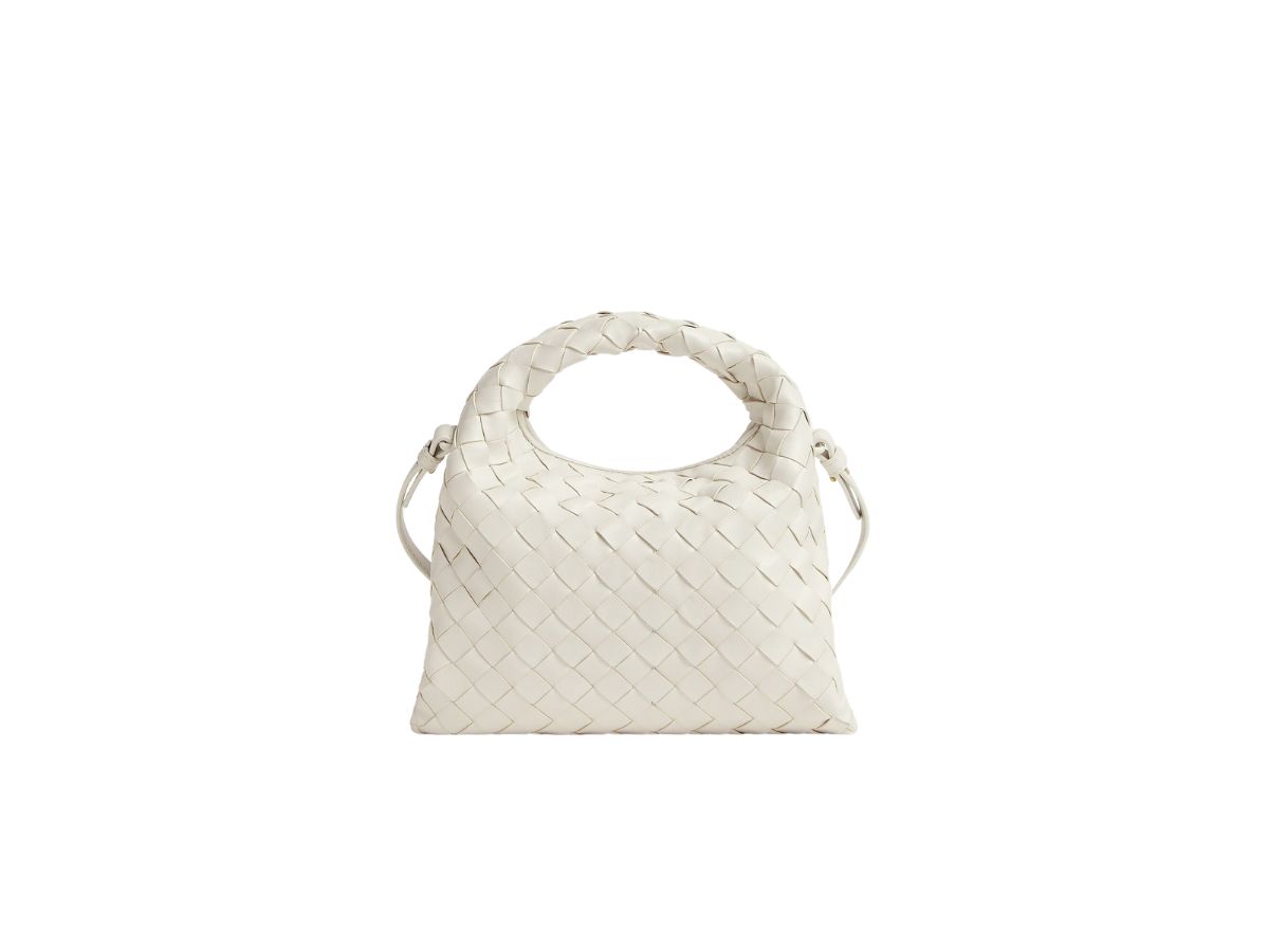 https://d2cva83hdk3bwc.cloudfront.net/bottega-veneta-mini-hop-in-calfskin-leather-with-brass-finish-hardware-white-4.jpg