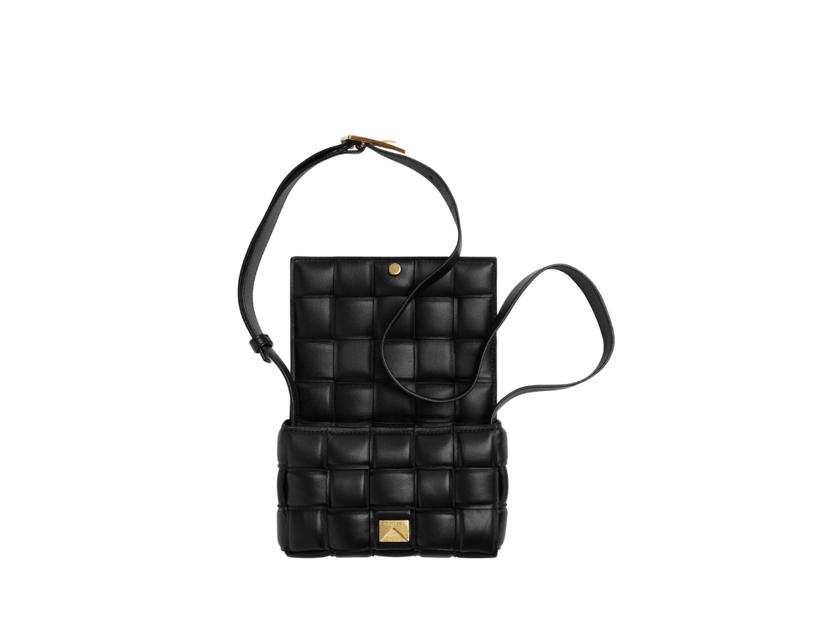 https://d2cva83hdk3bwc.cloudfront.net/bottega-veneta-small-padded-cassette-in-lambskin-with-gold-finish-hardware-black-2.jpg