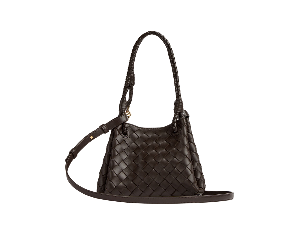 https://d2cva83hdk3bwc.cloudfront.net/bottega-veneta-small-parachute-in-lambskin-with-brass-finish-hardware-fondant-2.jpg