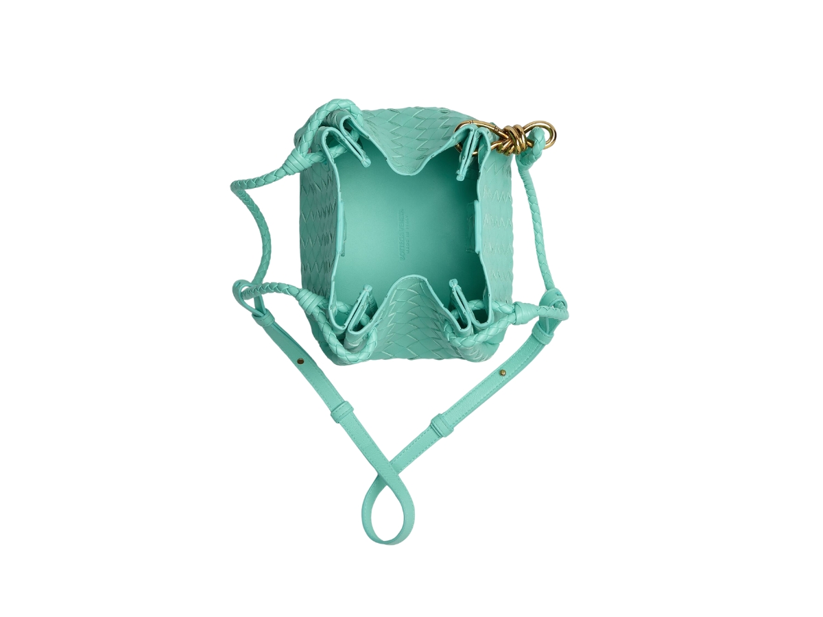 https://d2cva83hdk3bwc.cloudfront.net/bottega-veneta-small-parachute-in-lambskin-with-brass-finish-hardware-green-oasis-4.jpg