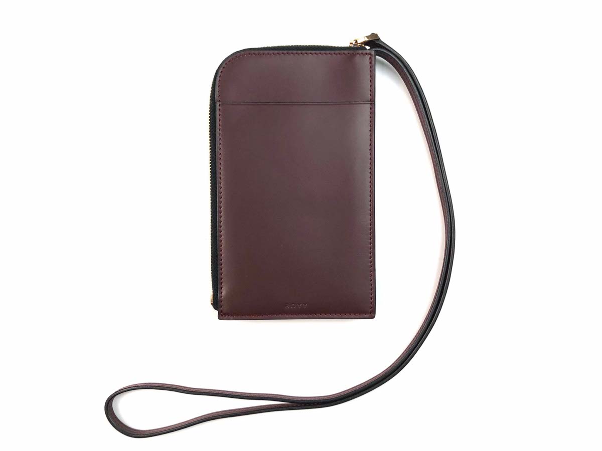 https://d2cva83hdk3bwc.cloudfront.net/boyy-buckle-crossbody-phone-case-bordeaux-3.jpg