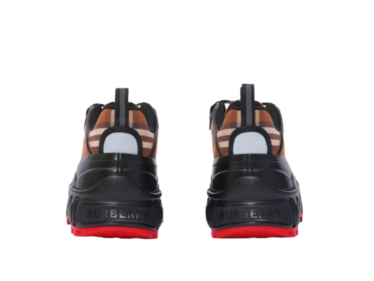 https://d2cva83hdk3bwc.cloudfront.net/burberry-vintage-check-cotton-arthur-sneakers-birch-brown-3.jpg