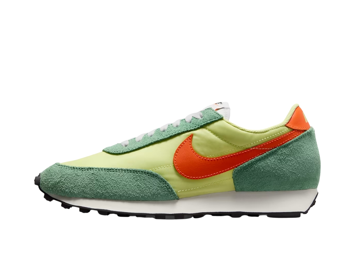 https://d2cva83hdk3bwc.cloudfront.net/bv7725-300-nike-daybreak-limelight-2.jpg