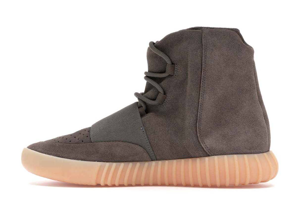 https://d2cva83hdk3bwc.cloudfront.net/by2456-adidas-yeezy-boost-750-chocolate-2.jpg