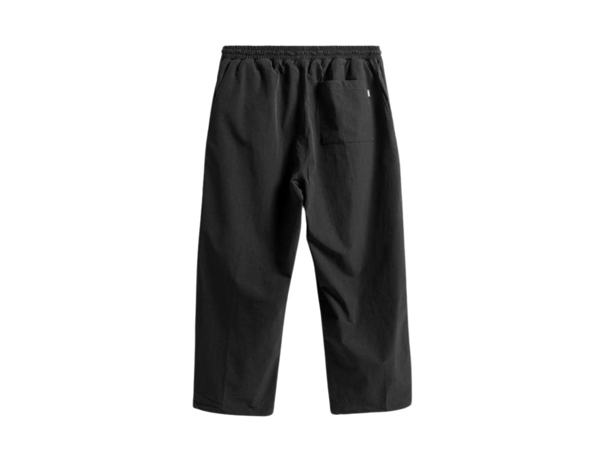 https://d2cva83hdk3bwc.cloudfront.net/carnival-drawstring-pants-black-ss24-2.jpg