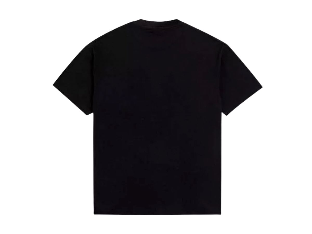 https://d2cva83hdk3bwc.cloudfront.net/carnival-fw22-oversized-t-shirt-black-2.jpg